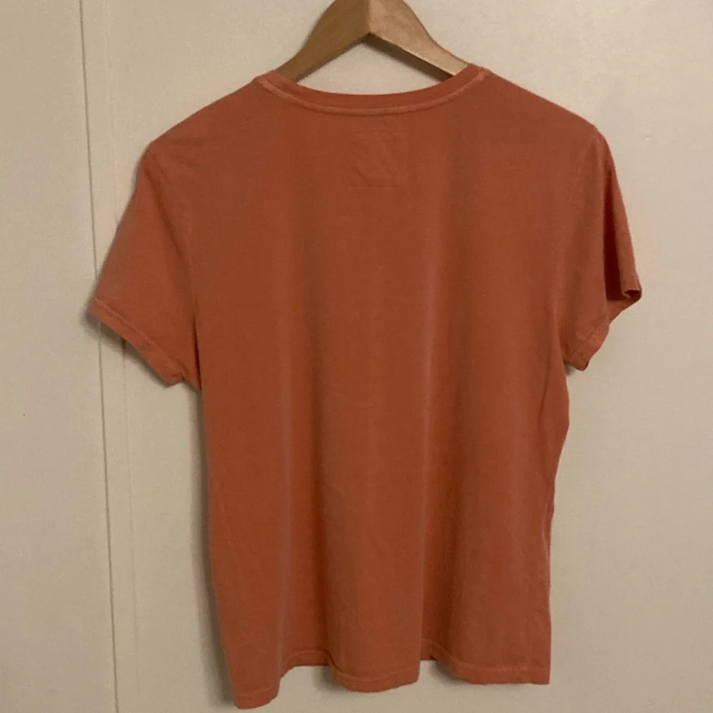 Dear John Terracotta Unity Short Sleeve Tee Size M 100% Cotton - Picture 6 of 10